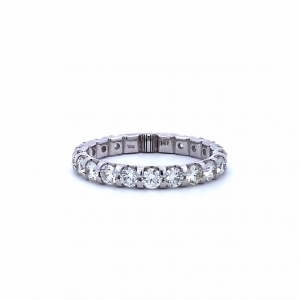 Primary image for the Stunning Diamond Eternity Band-1.55cttw Auction Item