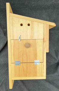 Secondary image for the Kestrel/Screech Owl Box #1 Auction Item