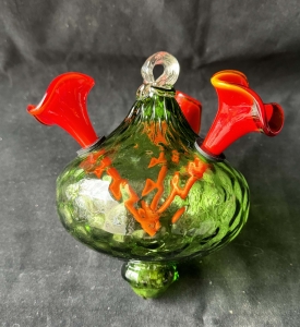 Secondary image for the Glass Round Hummingbird Feeder Auction Item