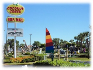 Primary image for the 4 passes to Coconut Creek PCB Gran Maze OR Mini Golf, value $66 Auction Item