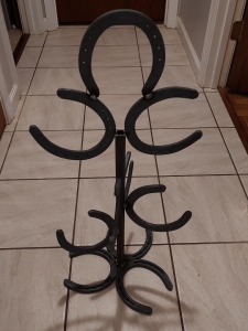 Primary image for the Horseshoe cup rack Auction Item
