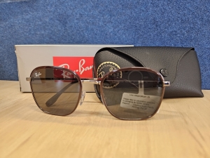 Primary image for the Ray-Ban Sunglasses Auction Item