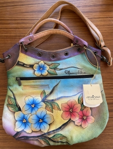 Secondary image for the Hand Painted Leather Purse Auction Item