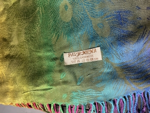 Secondary image for the Gorgeous 100% Cashmere Pashmina Scarf Auction Item