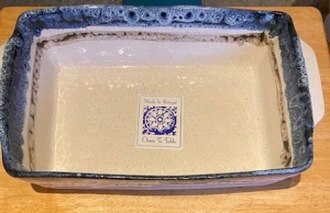 Primary image for the Beautiful Ceramic Baking Dish Auction Item