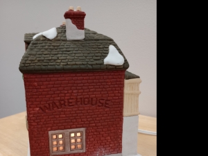 Secondary image for the Item #5 Collectible House Auction Item