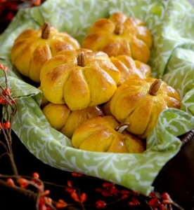 Primary image for the Thanksgiving Rolls - Yeasted Pumpkin/Walnut - 2 bags of 12 count rolls made by Ronnie Barnes Auction Item